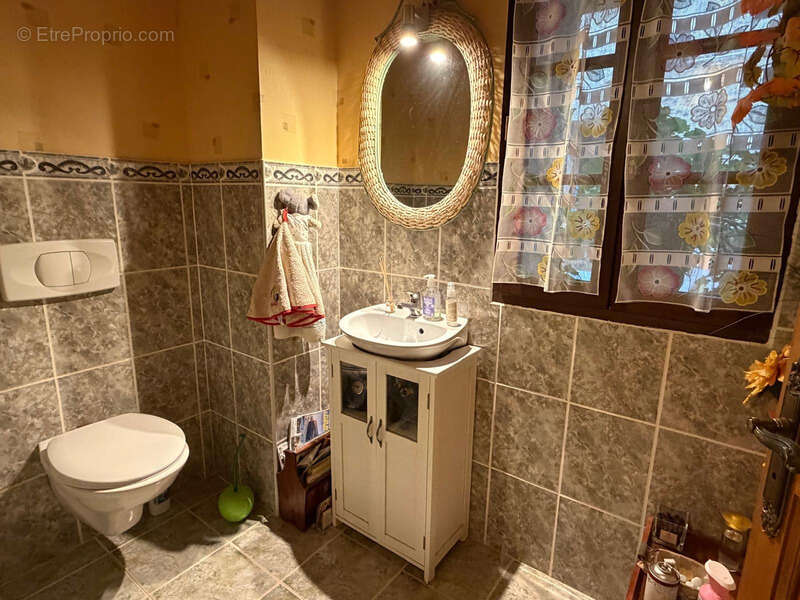 Maison à SAINT-VALERIEN