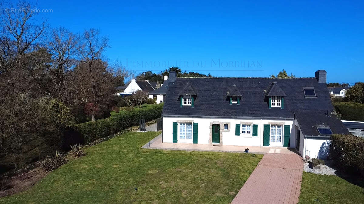 Maison à SAINT-ARMEL