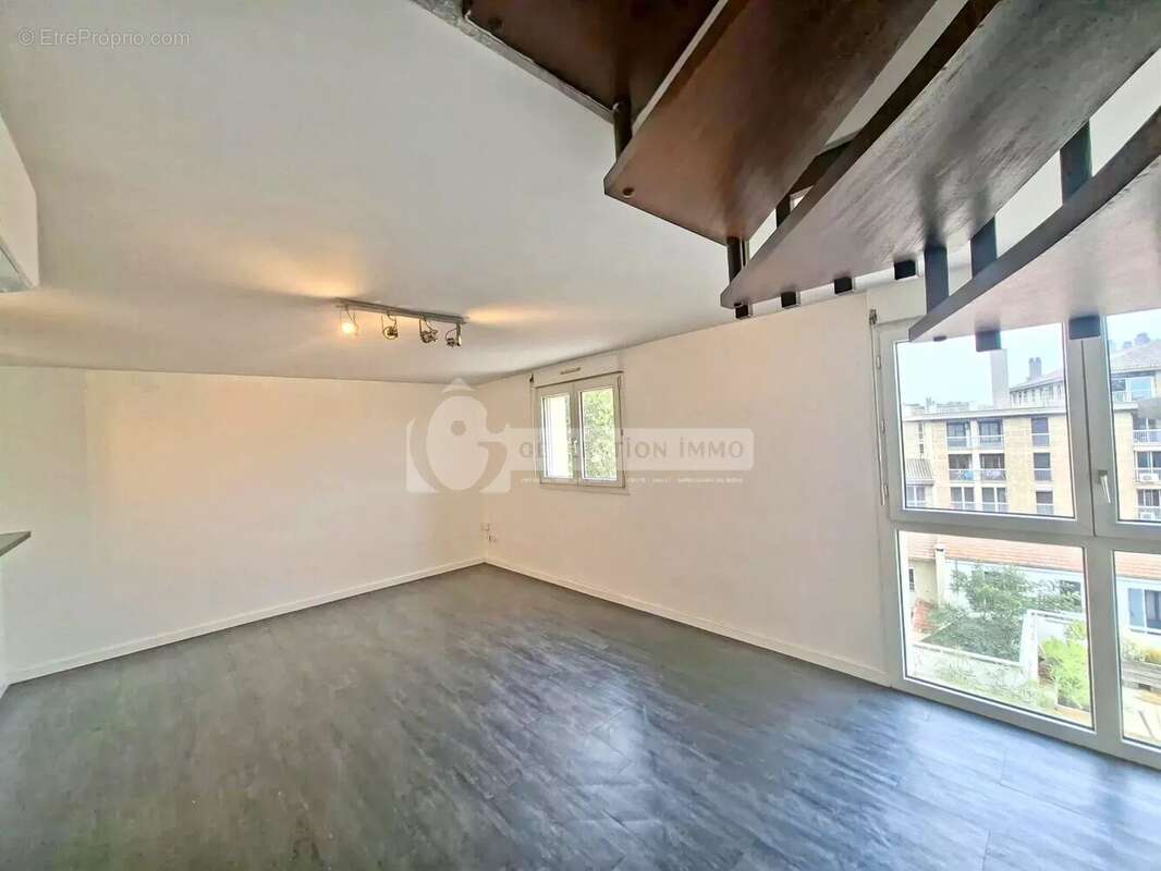 Arles - Duplex lumineux avec garage en résidence sécurisée - photo 11