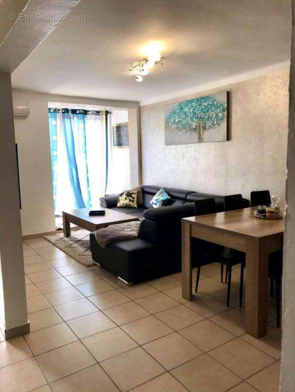 Appartement à MARSEILLE-15E