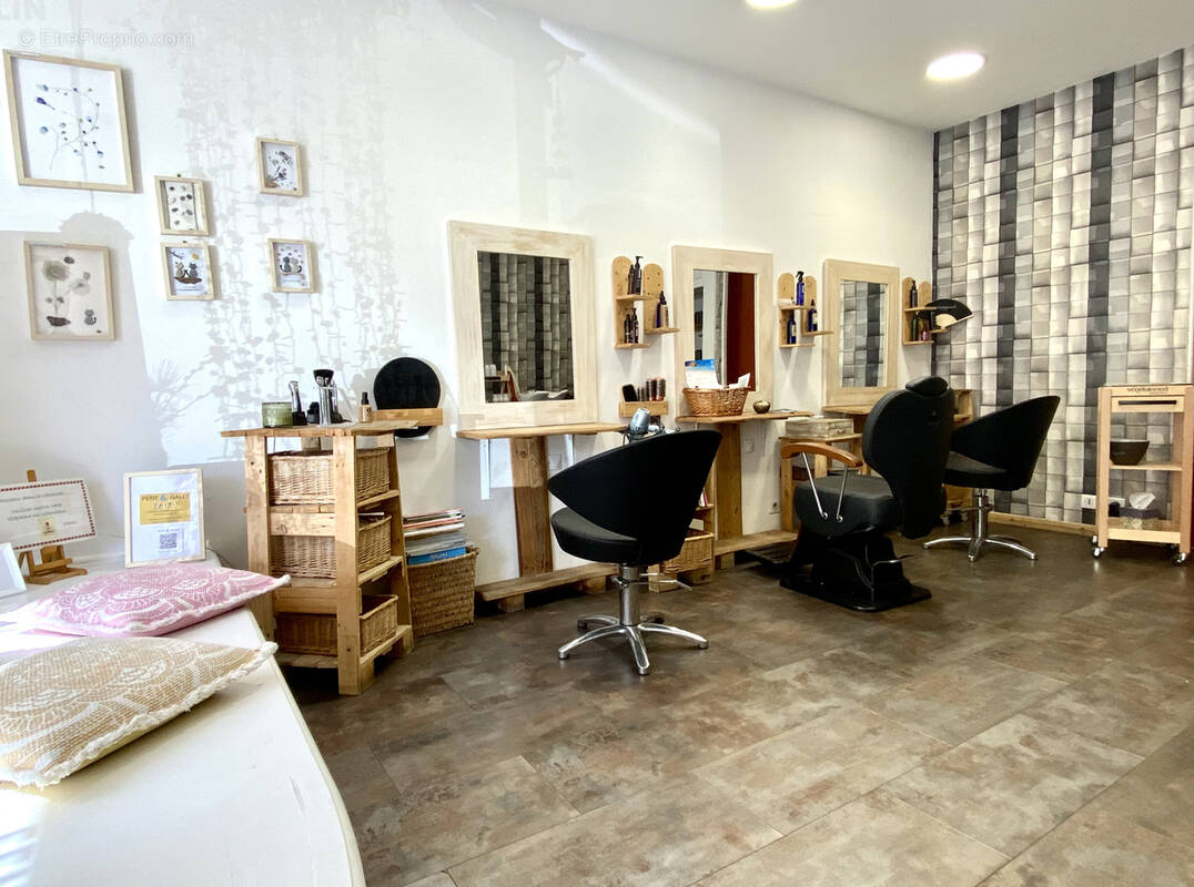 Commerce à CAGNES-SUR-MER