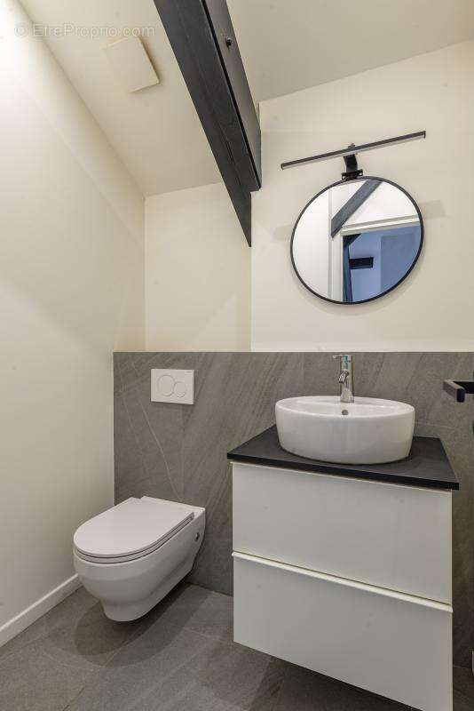 Appartement à PARIS-20E