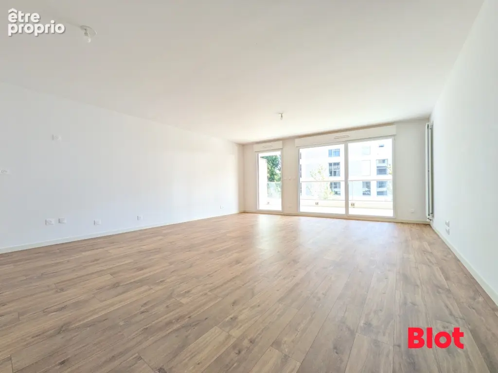 Appartement 5 pièces 93 m² à vendre à Cesson-Sevigne (35510) - photo 2