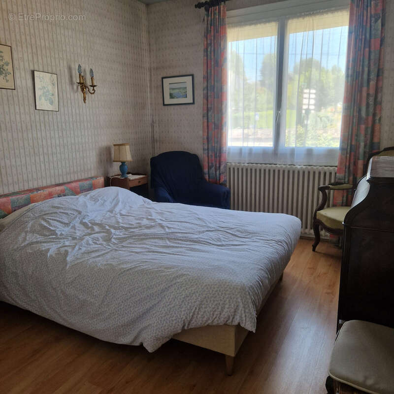 Maison 4pp de plain-pied sur sous-sol complet - centre-ville a pied - photo 8