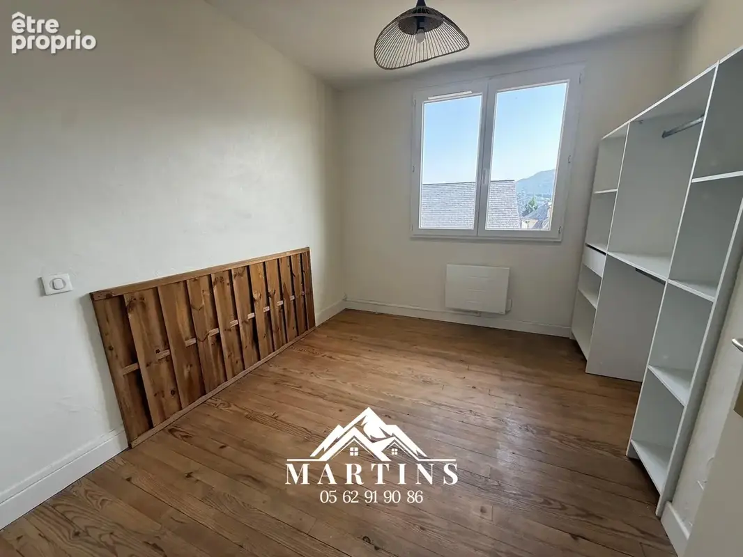 EXCLUSIVITE / ARGELES-GAZOST - Appartement rénové de type 3 avec vue dégagée, balcon et grand cellier. - photo 8