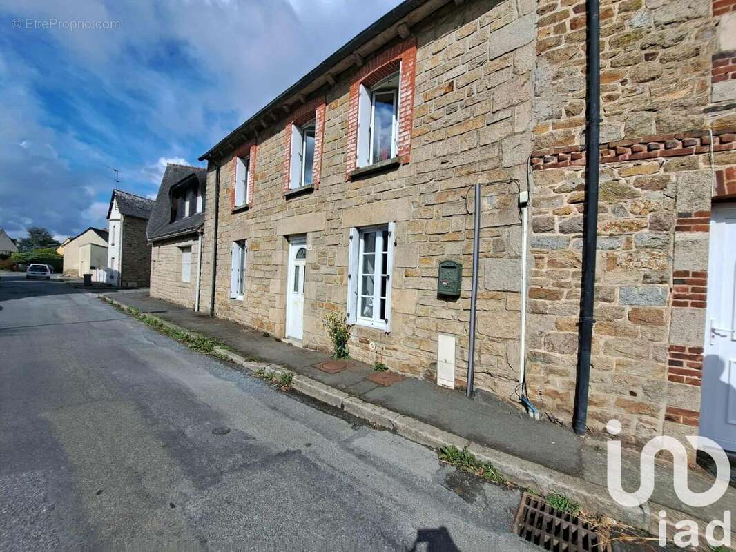 Photo 2 - Maison à BROONS