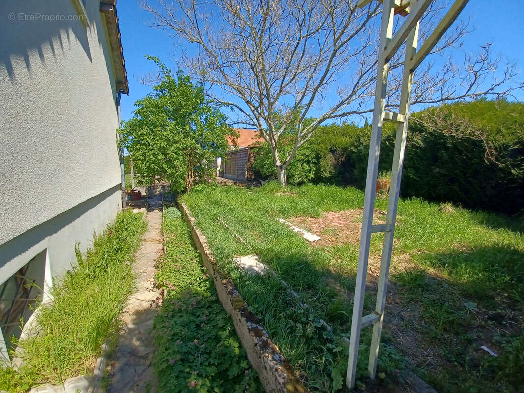 Maison à POUGUES-LES-EAUX