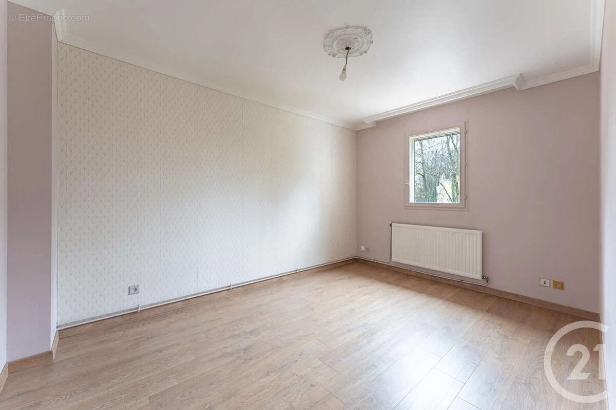 Maison à VILLEURBANNE