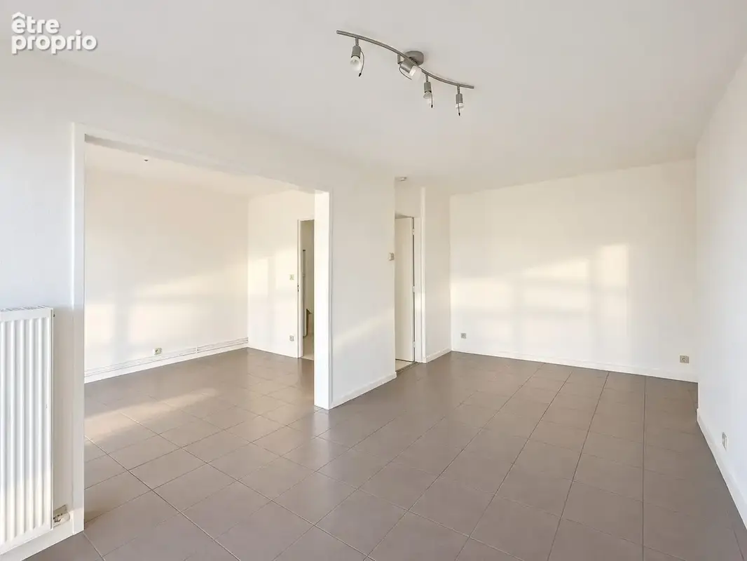 Appartement 5 pièces 94 m² à vendre à Nancy (54000) - photo 3