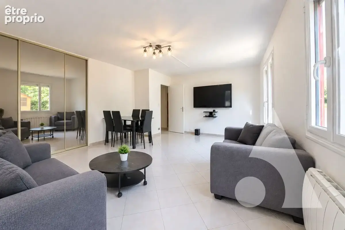 Appartement F4 en duplex descendant avec JARDIN. - photo 5