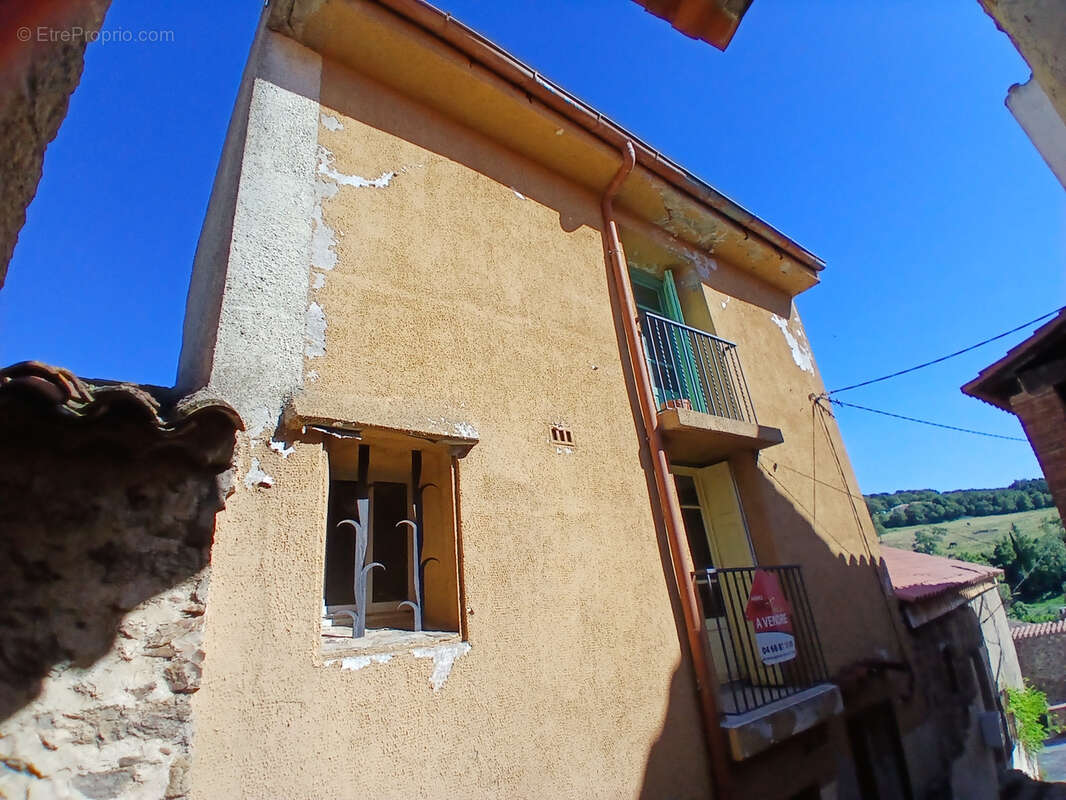 maison en pierres OMS village - photo 19