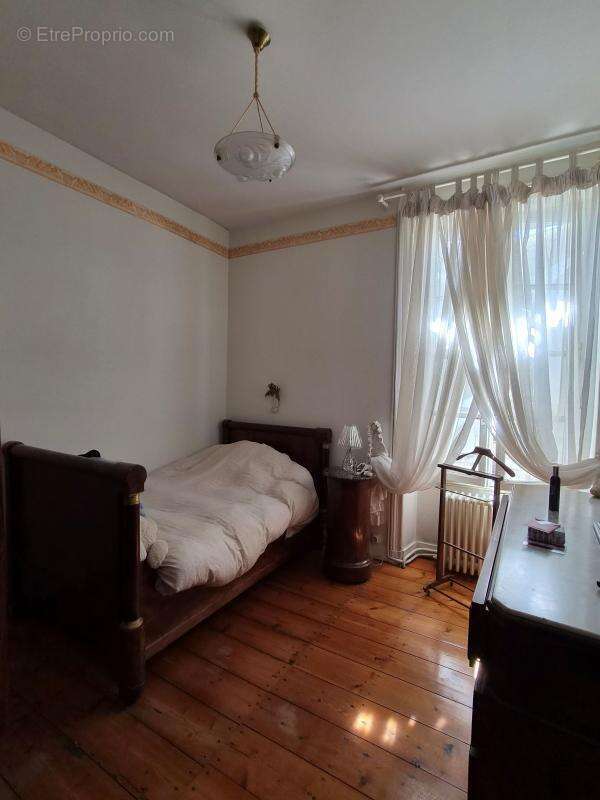 Maison 180 m² à Cognac  - photo 11