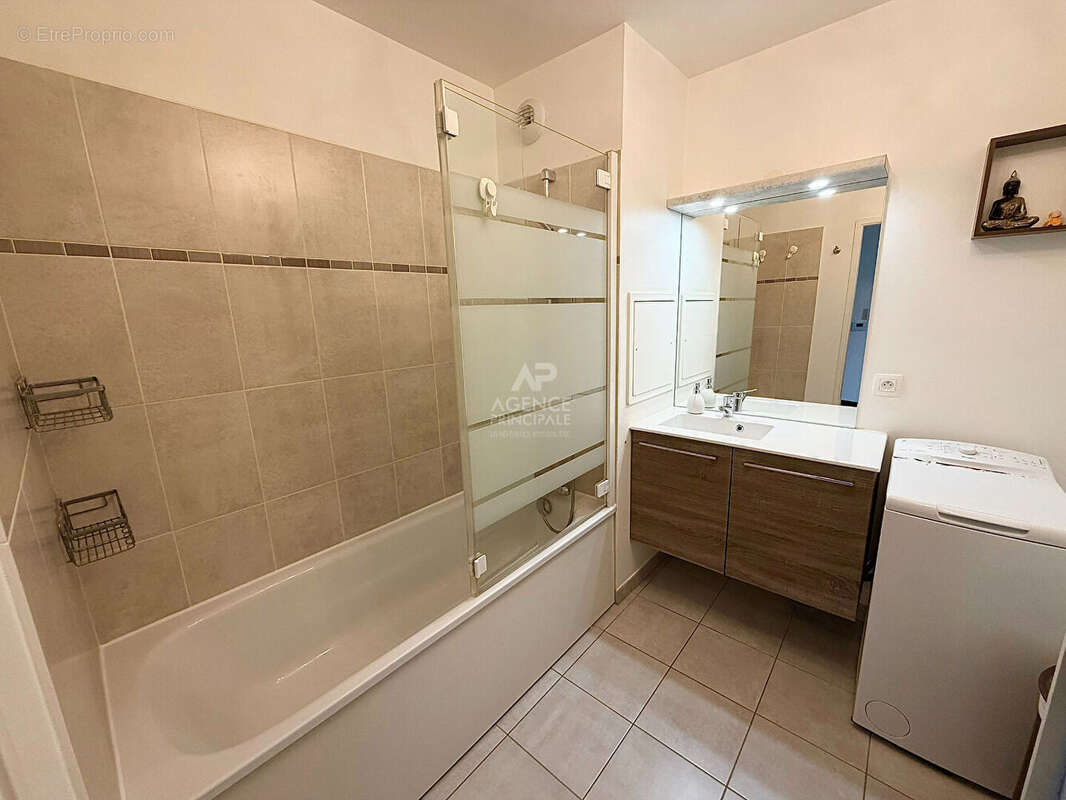 Appartement à COURDIMANCHE