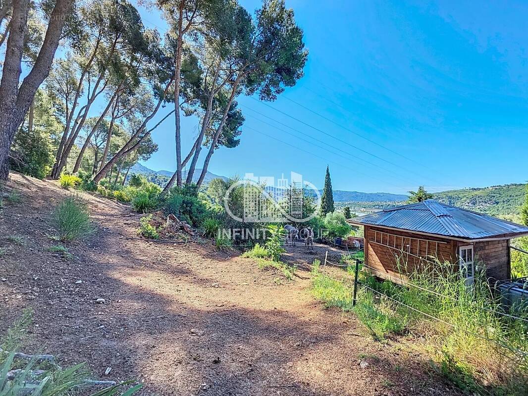 Maison à SAINT-MARTIN-DU-VAR