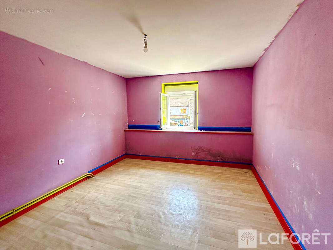 Maison Valfroicourt 8 pièce(s) 124.57 m2 - photo 5