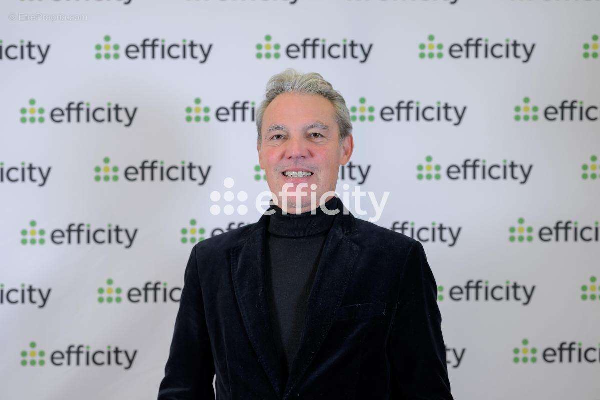 Appartement à ISSY-LES-MOULINEAUX