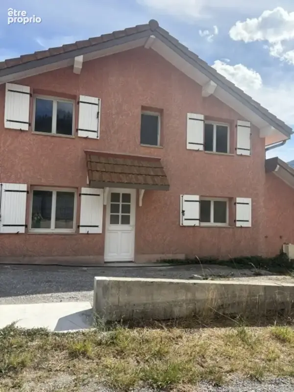 Maison à vendre 7 pièces LA ROCHE DES ARNAUDS (05) - photo 12