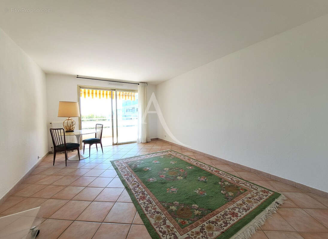 Appartement à CAGNES-SUR-MER