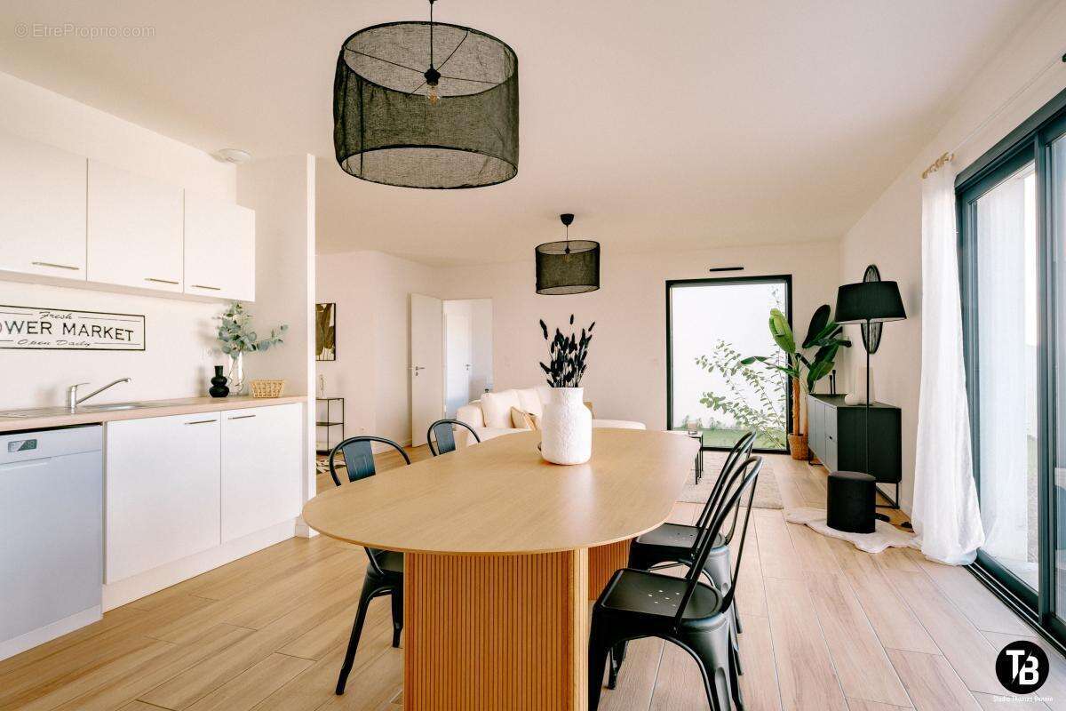 Maison à SAINT-XANDRE