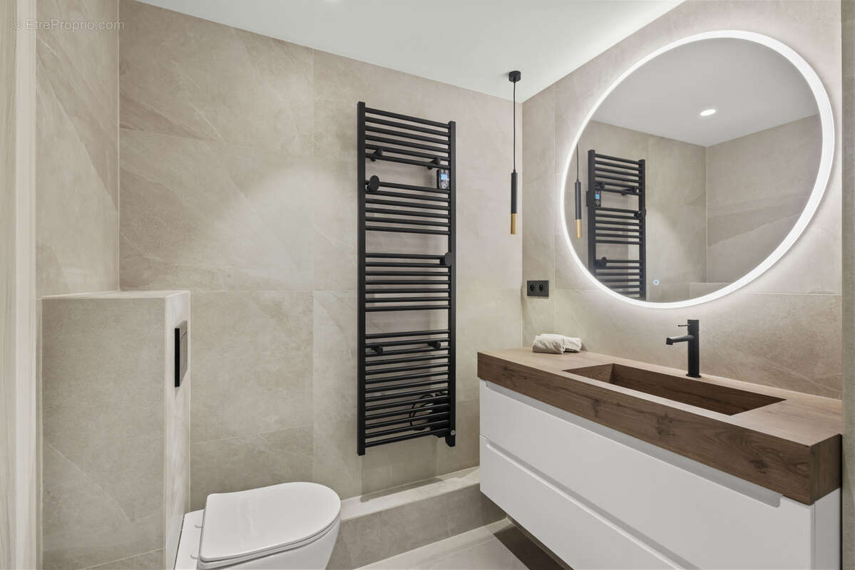 Appartement à LE CANNET