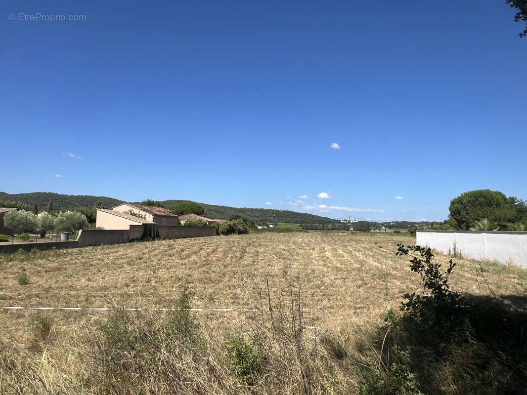 Terrain à PONT-SAINT-ESPRIT