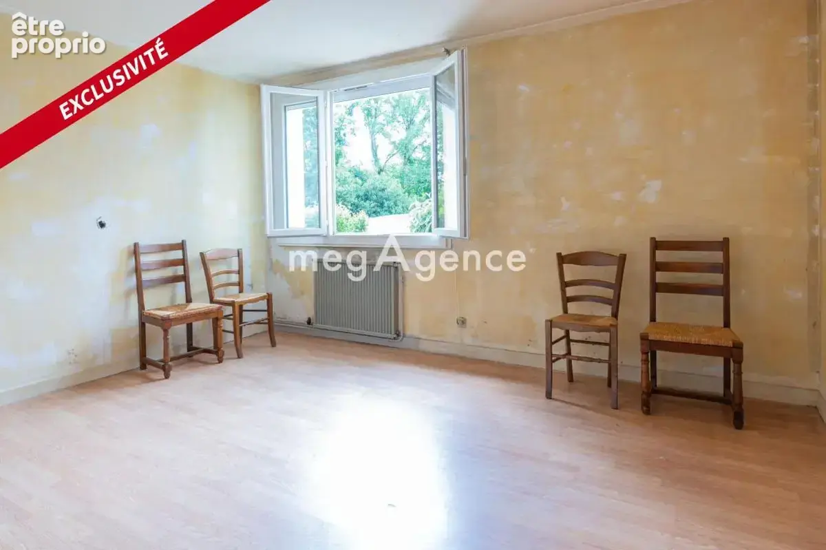 Appartement lumineux avec loggias, piscine et tennis - photo 7