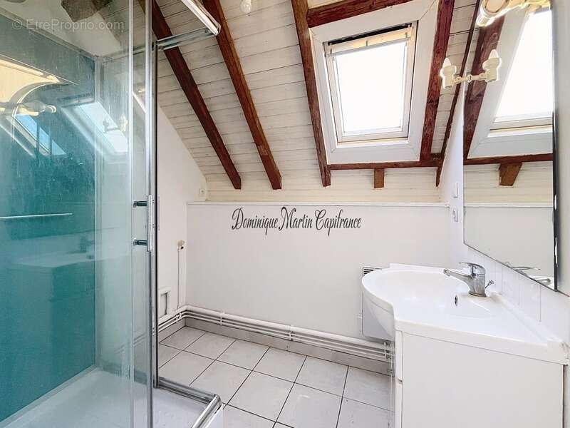 SAINT PATERNE RACAN (37) Nouveau prix ! Maison de 59m²- jardin- parking couvert - photo 11
