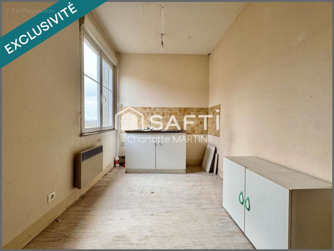 Appartement 400 m² à Saint-Georges-Sur-La-Pree  - photo 7