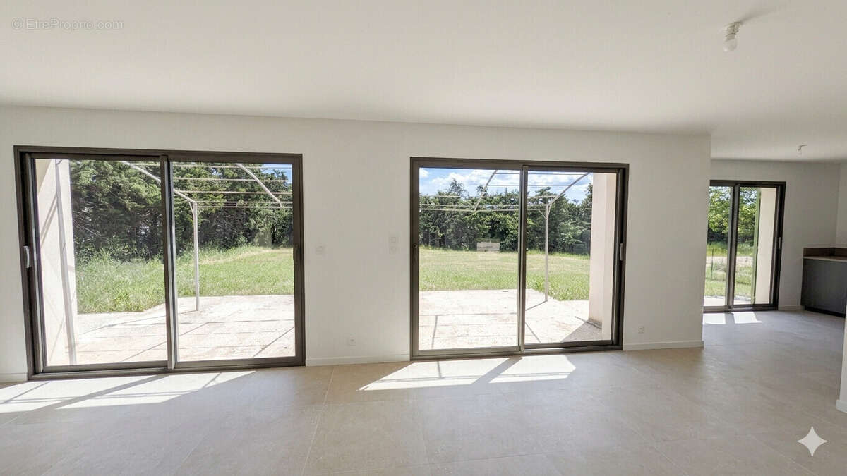 Maison à LOURMARIN