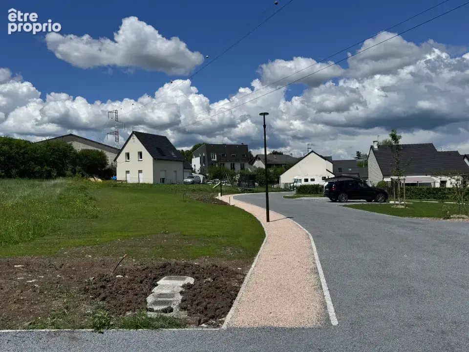 Terrain 626 m² à Aurillac  - photo 3