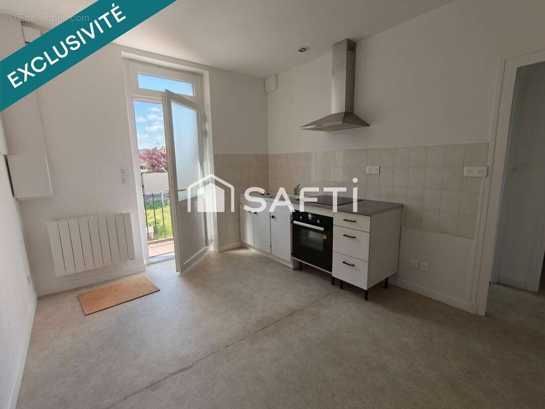 Photo 8 - Appartement à MONTLUCON
