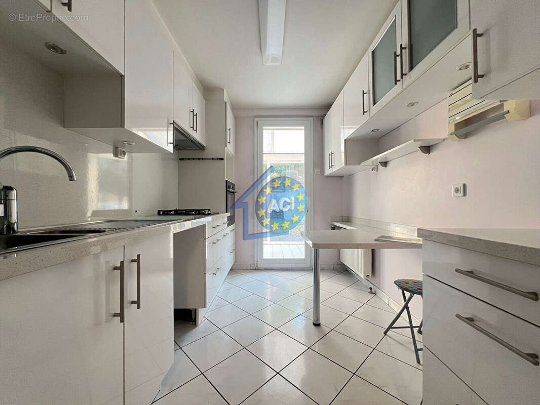 Maison à MANTES-LA-VILLE