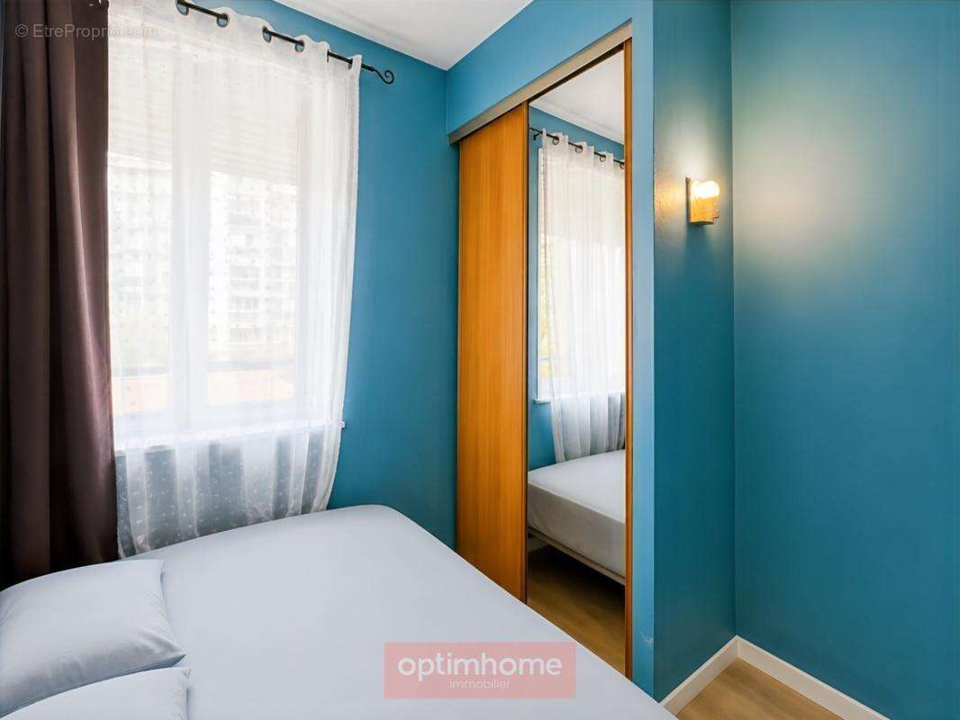 Maison de ville de 146 m² – 4 chambres – bureau – cour et jardin - photo 17