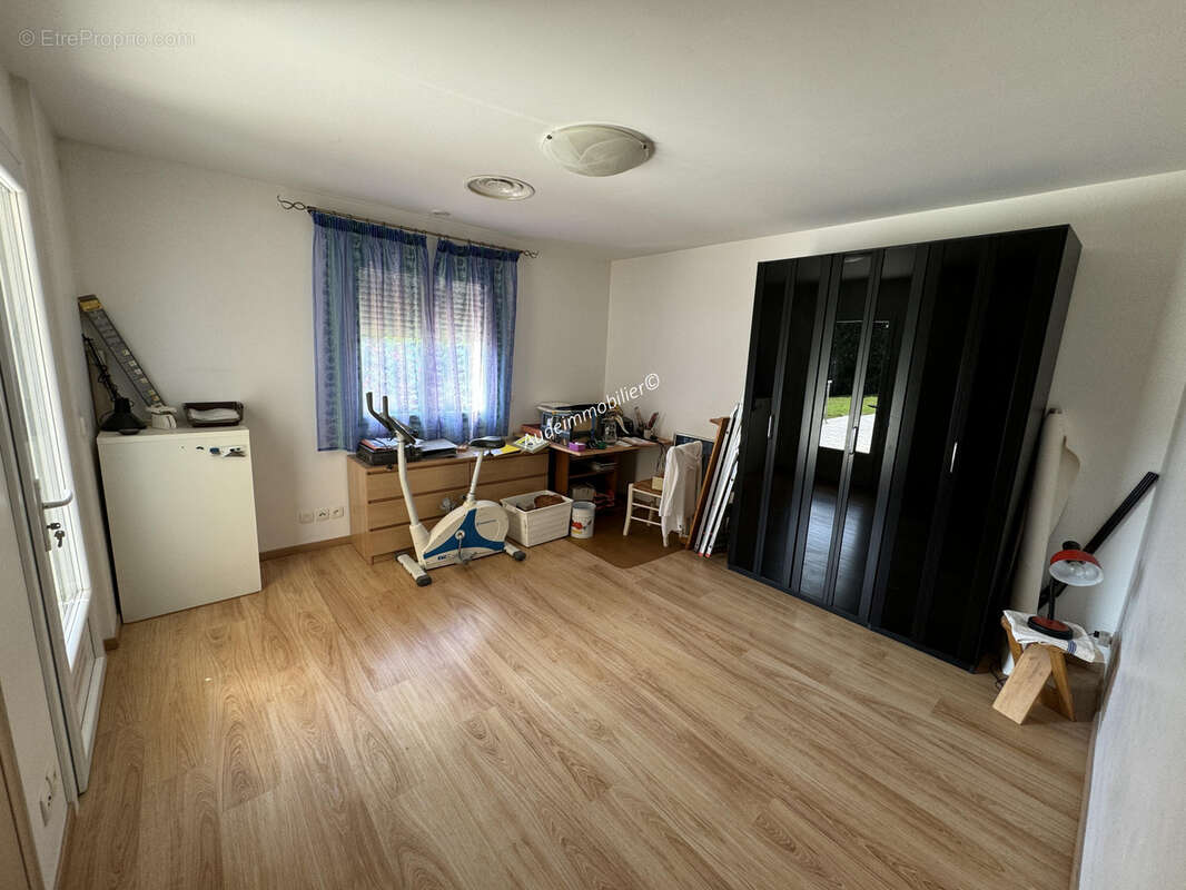 Maison à BELVEZE-DU-RAZES