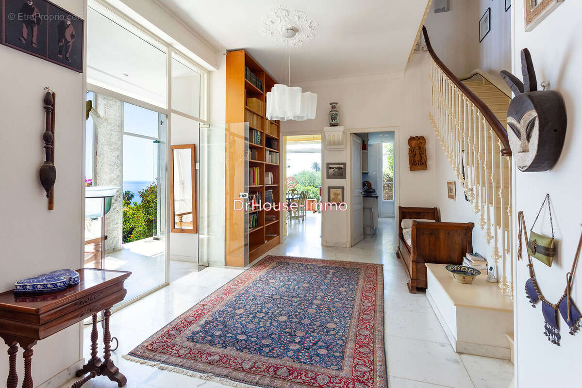Maison 260 m² à Cap-D'ail  - photo 9