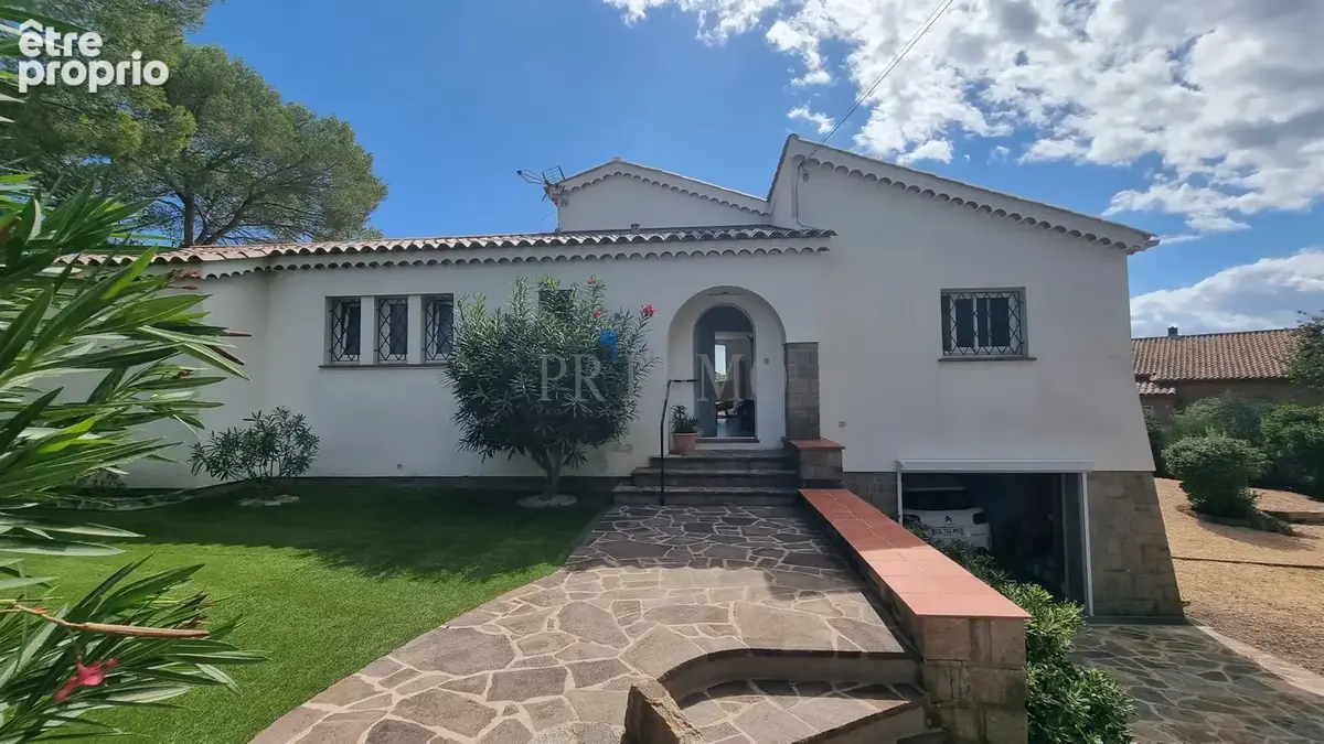 BOULOURIS   Villa au calme, piscine chauffée et vue mer - photo 12