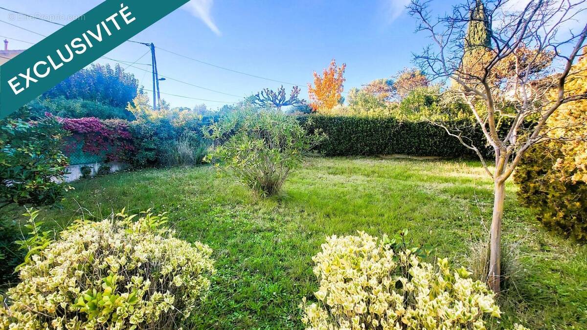 Photo 1 - Terrain à MARSEILLE-11E