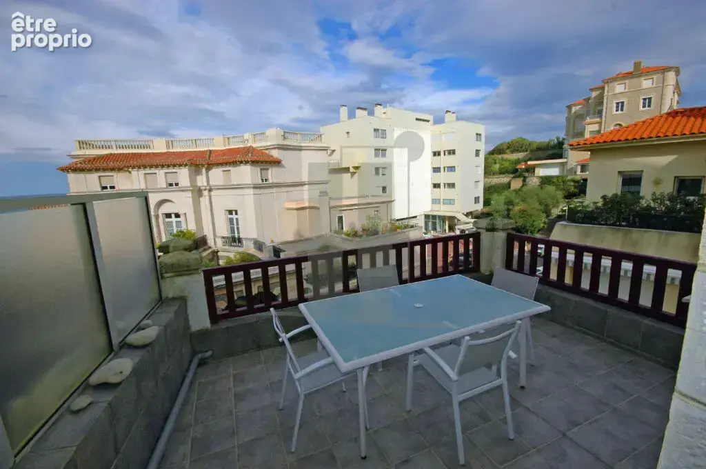 En exclusivité, quartier Impérial : bel appartement vue mer avec parking - photo 17