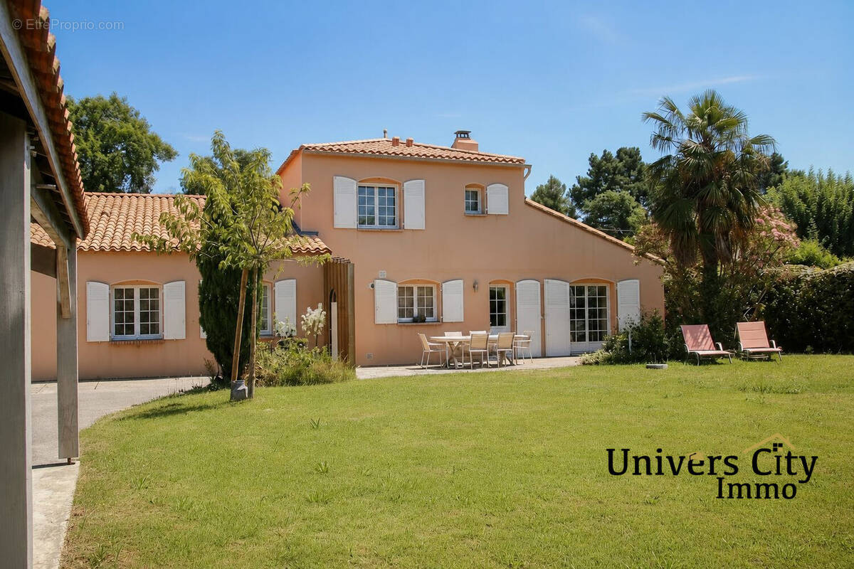 Maison à BOUAYE