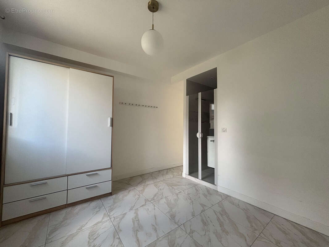 Maison à LE BLANC-MESNIL