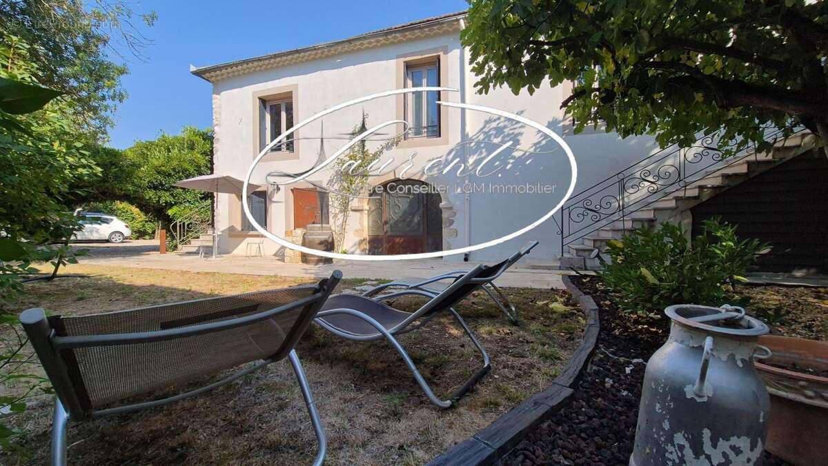 Maison à VEZENOBRES