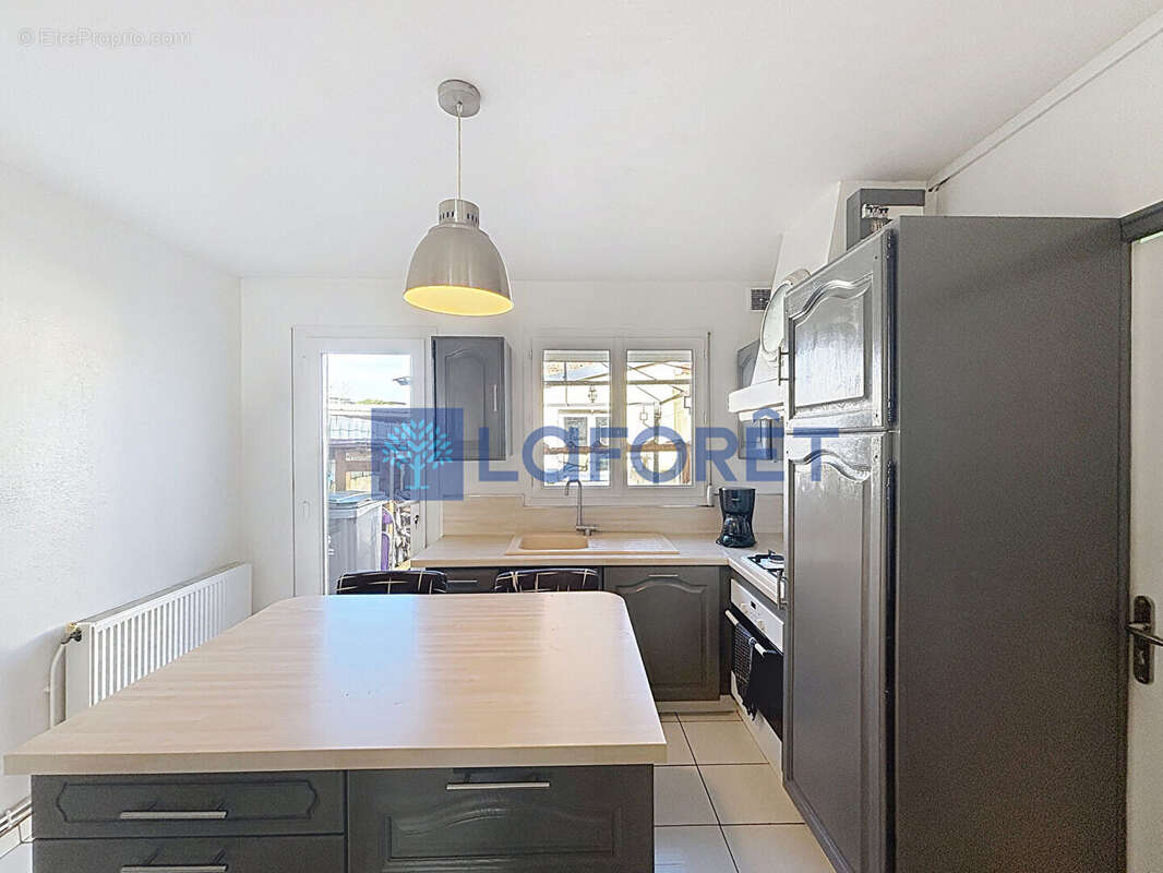 Maison à LE PETIT-QUEVILLY