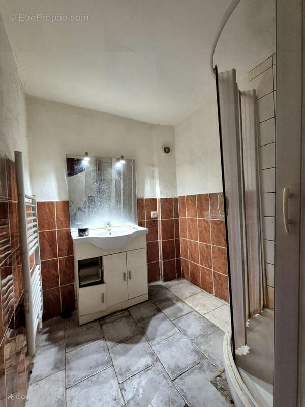 Maison à AUPS