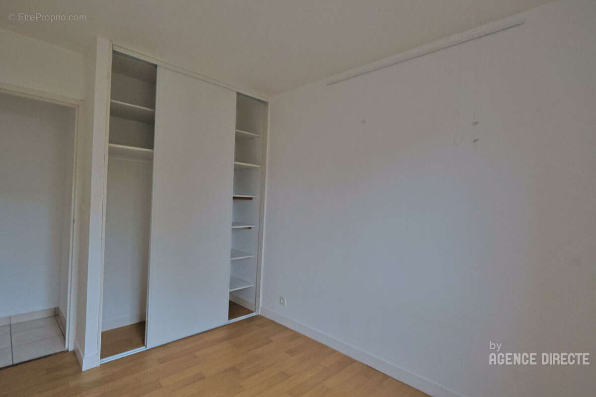 Appartement à SAINT-JOUAN-DES-GUERETS