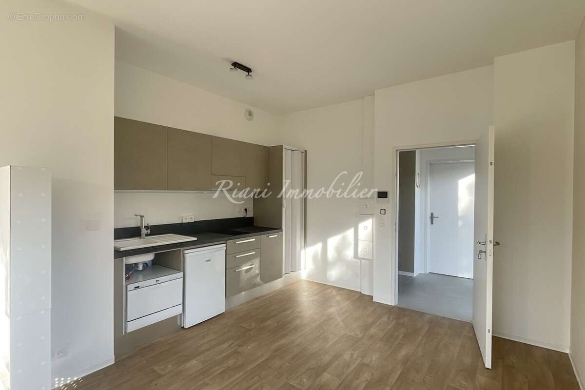 Appartement à ROBION