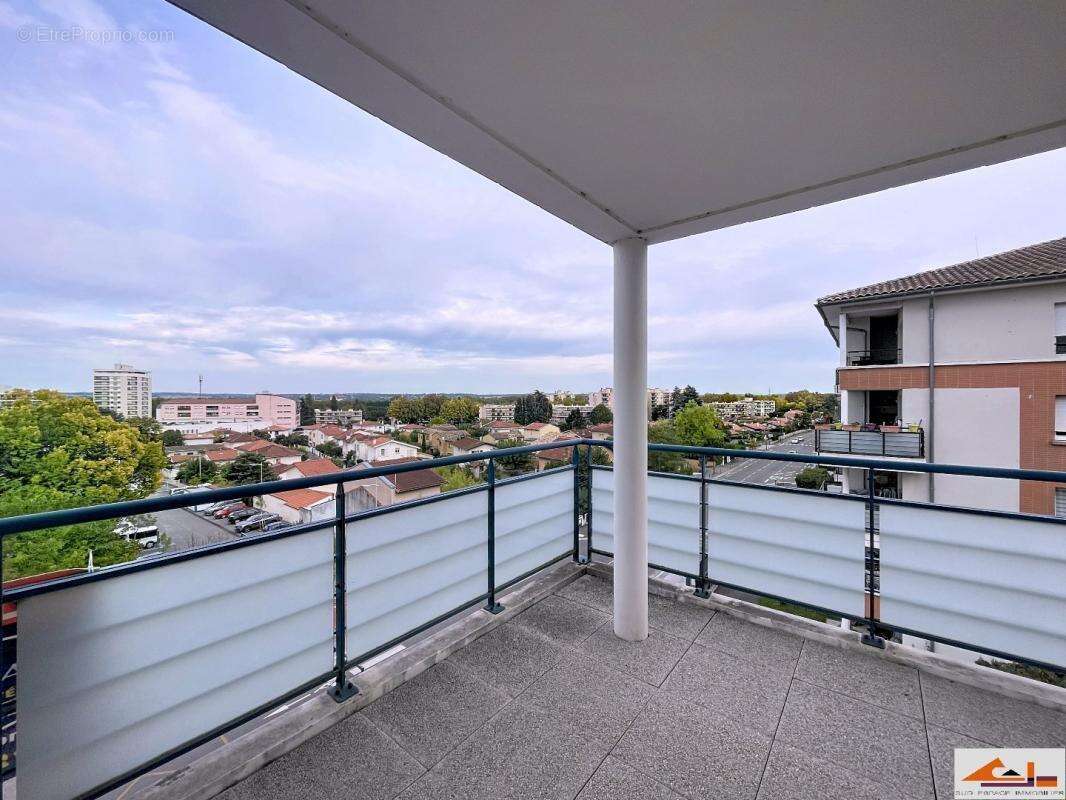 Appartement à RAMONVILLE-SAINT-AGNE