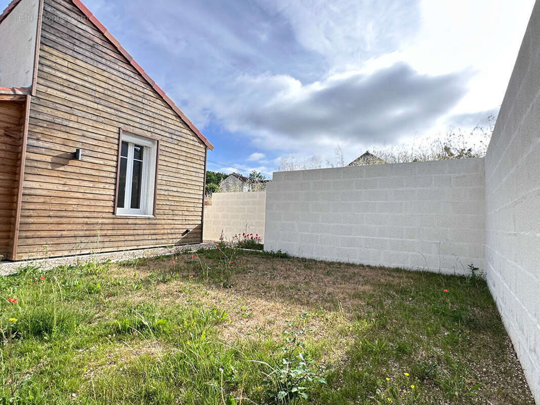 Maison entièrement rénovée - 4 chambres - Jardin à L'Isle-d'Espagnac - photo 16