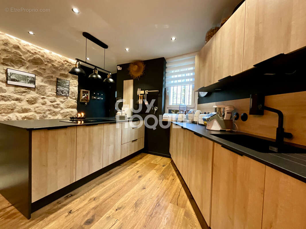 Maison à PLAN-DE-LA-TOUR