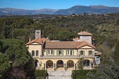 Maison à BIOT