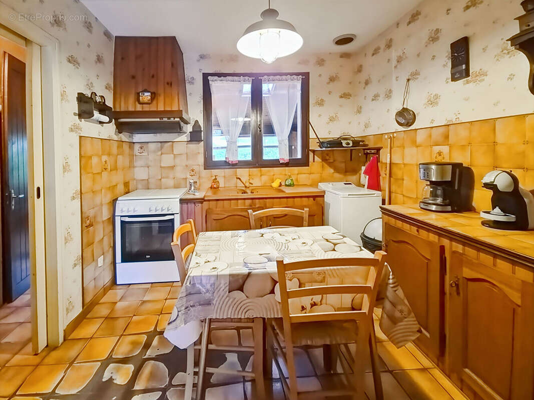 Maison à VILLENAVE-D'ORNON